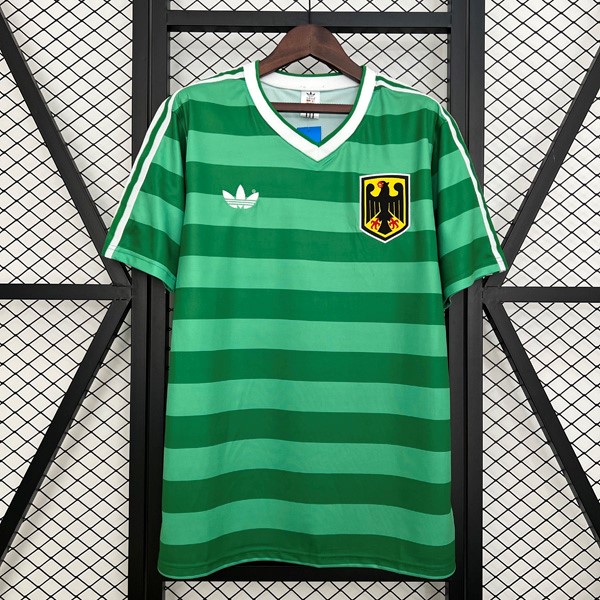Camiseta Alemania Retro 1984 Verde